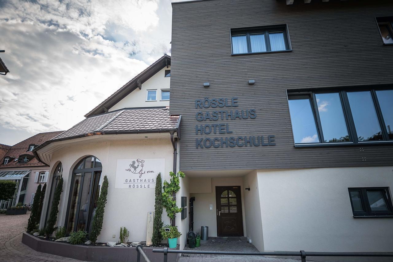 Hotel Restaurant Kochschule Roessle Elzach Exterior foto